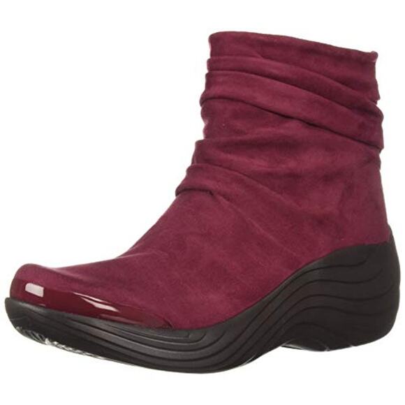 BZees Women's Zizzle Ankle Boot cranberry wine red sz 10 suede - Picture 2 of 7
